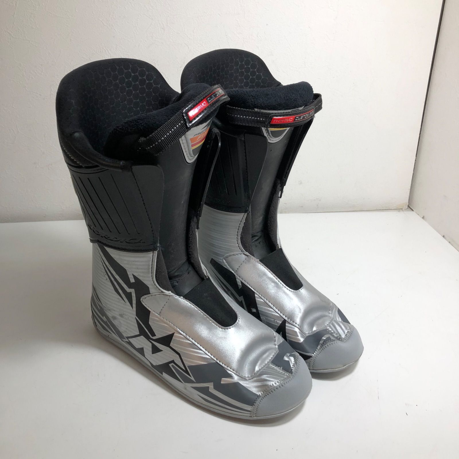 【良品】NORDICA ノルディカ FIRE ARROW F3 スキーブーツ Nordica FIRE ARROW F3 - Valley Bike & Ski Shop - Apple