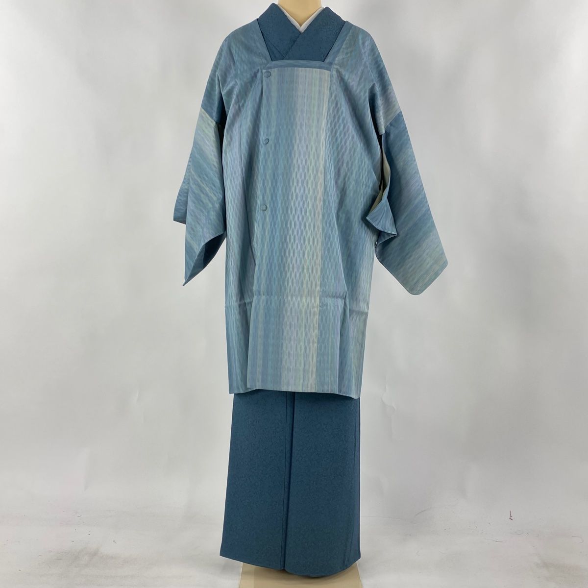 道行 身丈99cm 裄丈66.5cm M 和装コート 角衿 幾何学模様 縦縞 青灰色  