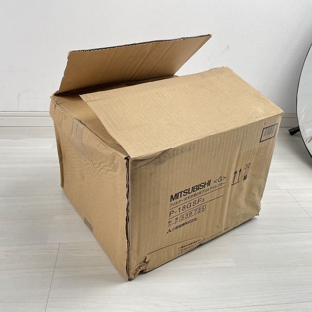 P-18GSF3 フィルター付天井埋込形グリルサイレンサー 三菱電機 P-18GSF3 フィルター付天井埋込形グリルサイレンサー 三菱電機