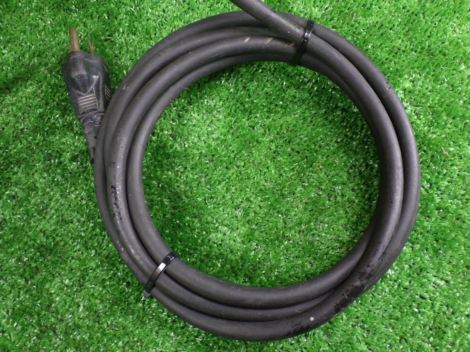 金属の切断などに やまびこ産業機械 新ダイワ バンドソー平バイス式 RB120FV 品 HRDEVELOPMENT_JP