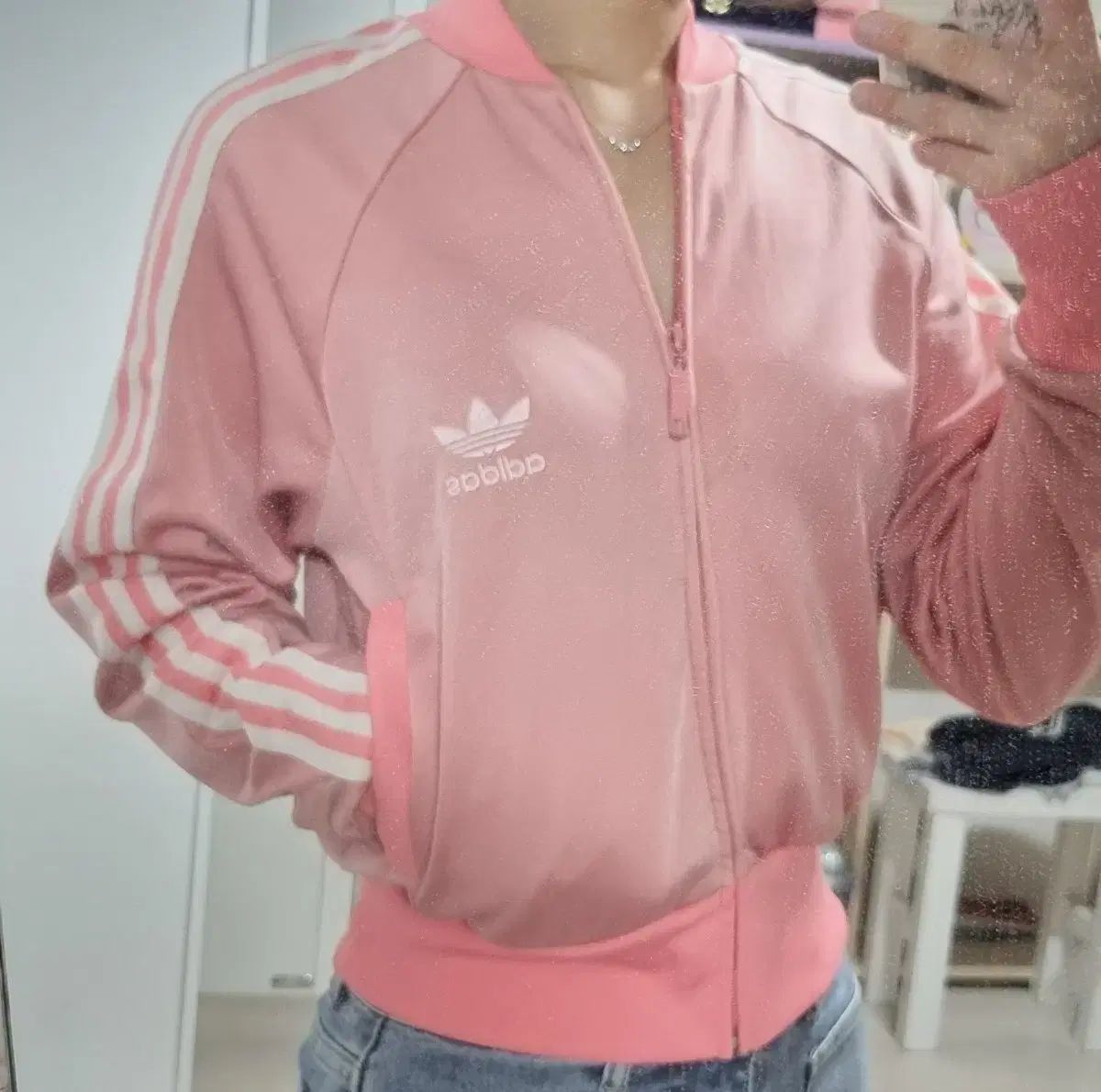 adidas アディダス いちごミルク ピンク クロップド ジャージ