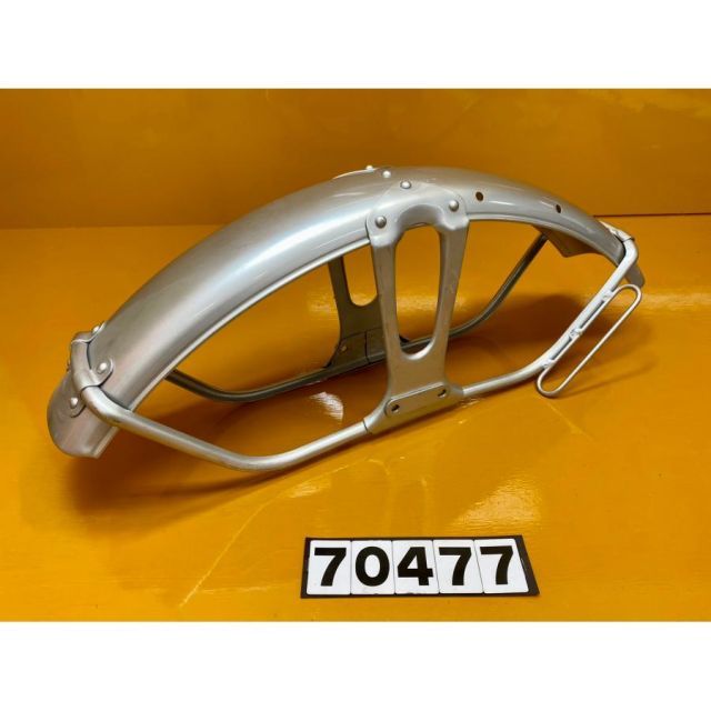 70477 HONDA ホンダ CL50 ベンリィ フロントフェンダー シルバー