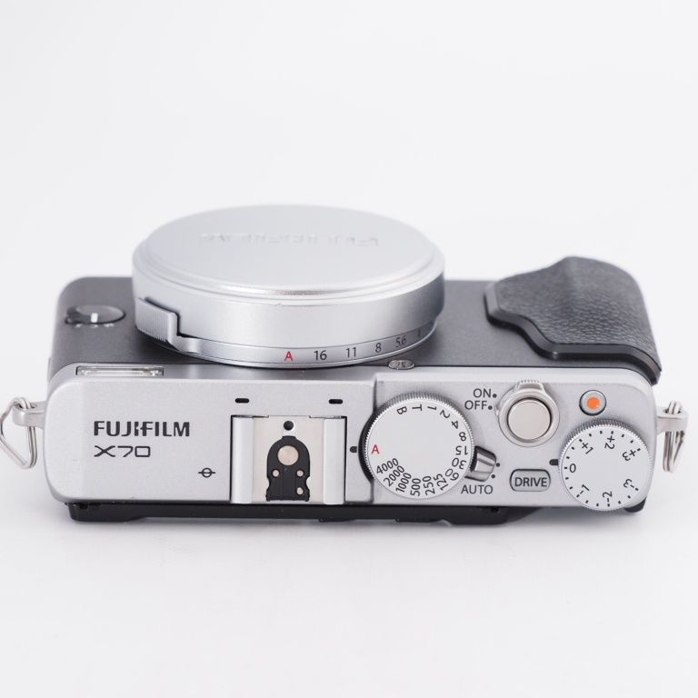 FUJIFILM 富士フイルム コンパクトデジタルカメラ X70 シルバー X70-S