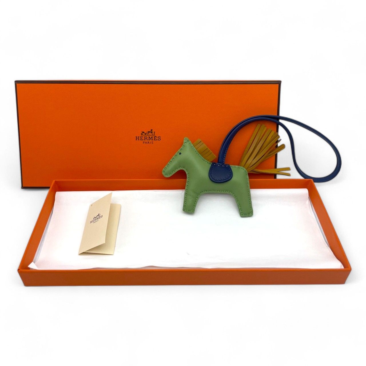 エルメス　ロデオ　チャーム　pm ヴェールクリケット×セサミ×ブルードマルト HERMES エルメス ロデオチャームPM ヴェールクリケット／セサミ