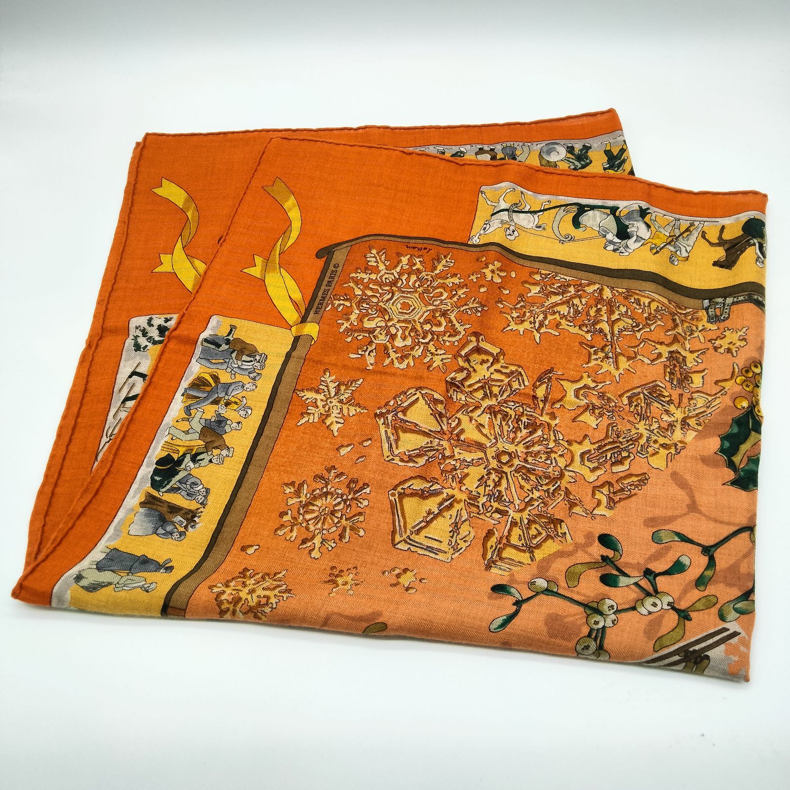 ✨美品✨エルメス カレ90 Neige d'Antan 去年の雪 スカーフ シルク