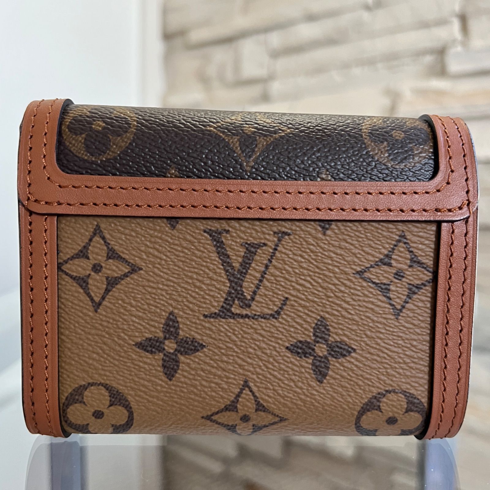 未使用品】ルイヴィトン ポルトフォイユ・ドーフィーヌ
