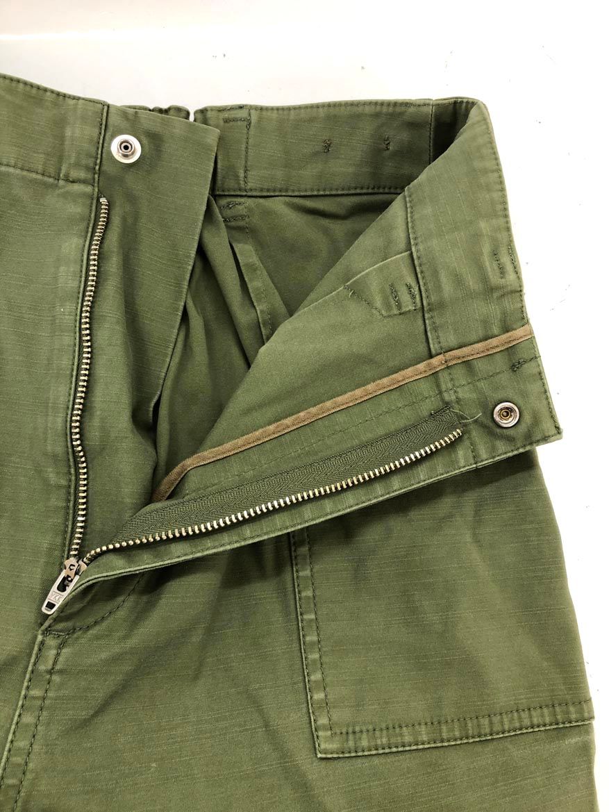 【Spick & Span】 バックサテン イージーカーゴパンツ 36 カーキ Spick & Span（スピックアンドスパン）の「バックサテンイージー