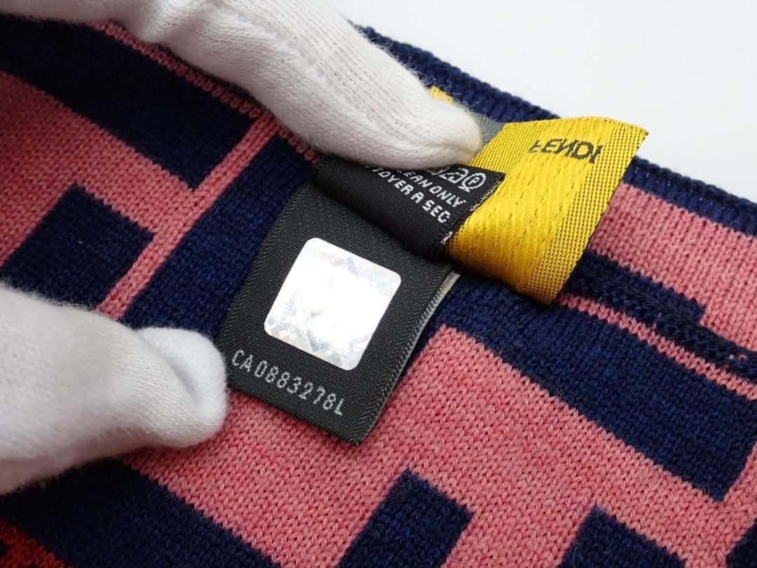 FENDI フェンディ　マフラー ズッカ柄　ウール100% 美品☆FENDI フェンディ ズッカ柄 マフラー ウール100％ - メルカリ