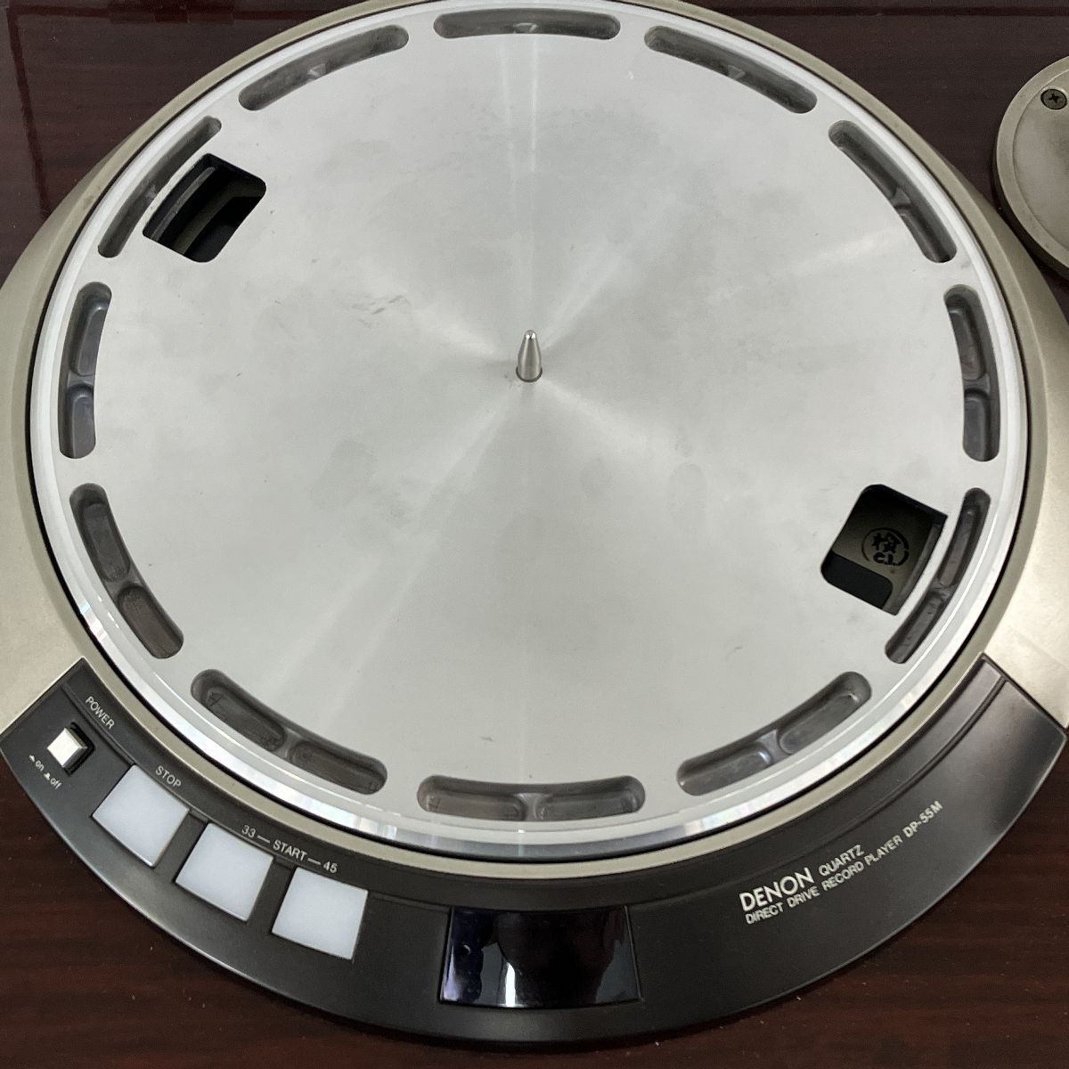レコードプレーヤー ターンテーブル