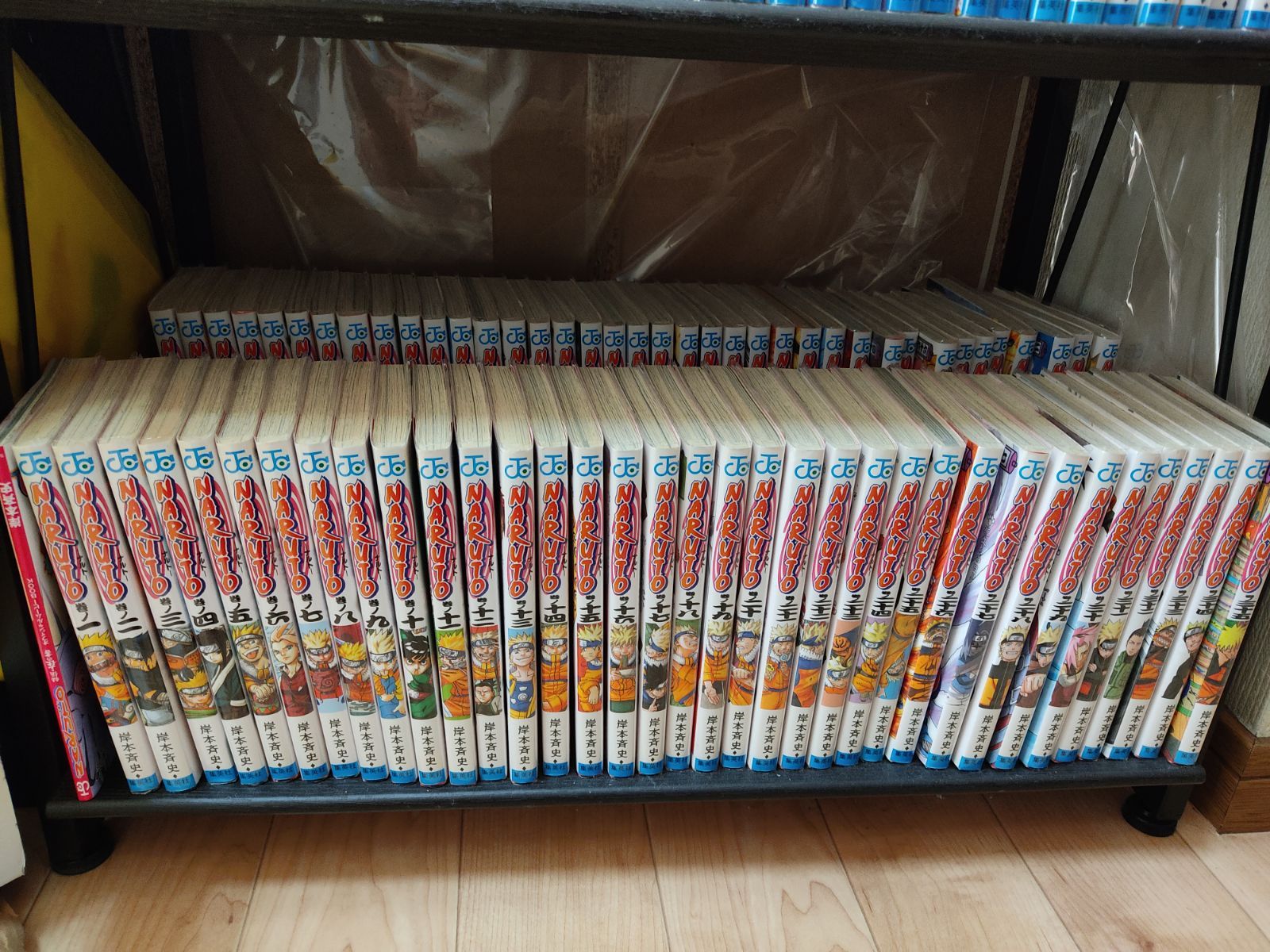 ナルト全巻透明カバー付き