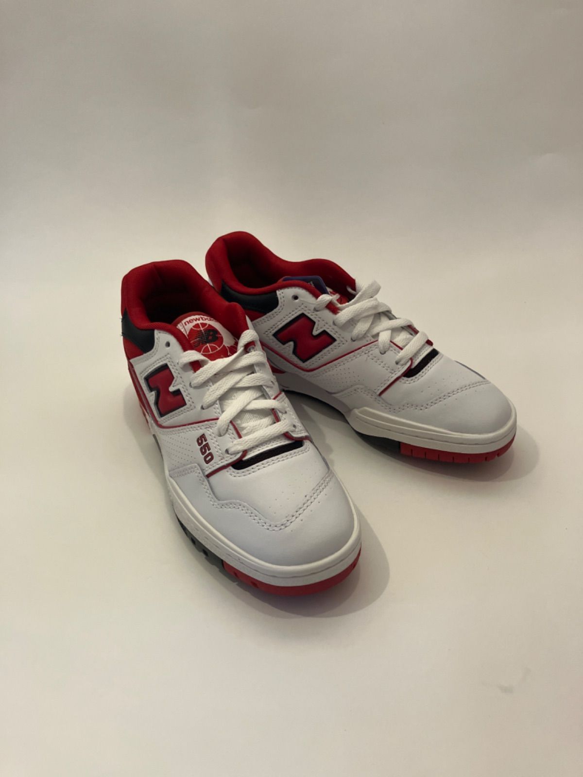 【新品未使用】NEW BALANCE ニューバランス BB550SE1 550 復刻 バッシュ バスケットシューズ スニーカー レディース US6.5(24.5cm) WHITE RED