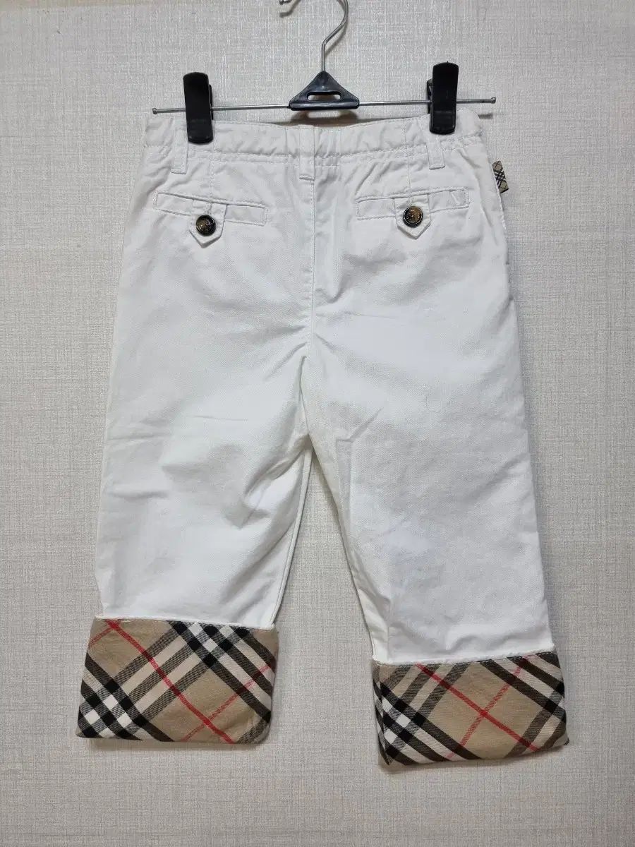 BURBERRY バーバリー　パンツ 2Y 92 美品 BURBERRY(バーバリー ) キッズ 白 ズボン 92cm ( 2Y ) 【公式通販】