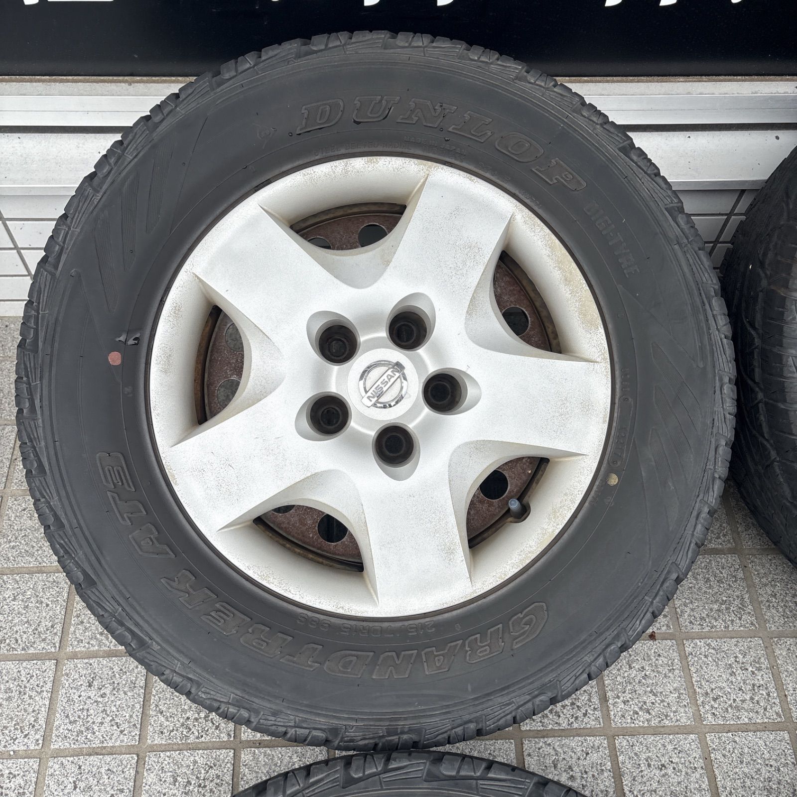 最終値下げ 日産 ニッサン エクストレイル 純正スチールホイールタイヤ 