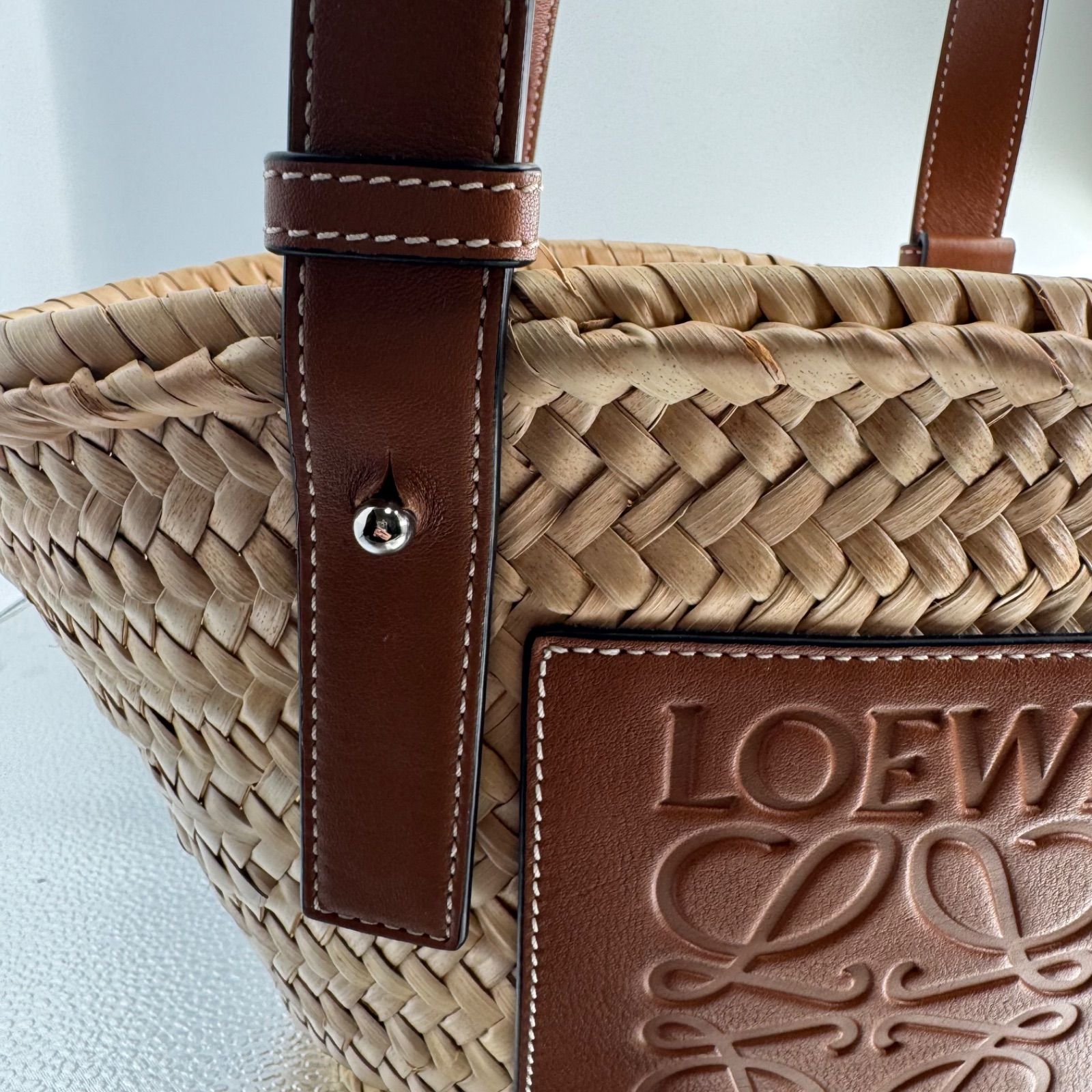 ★ LOEWE