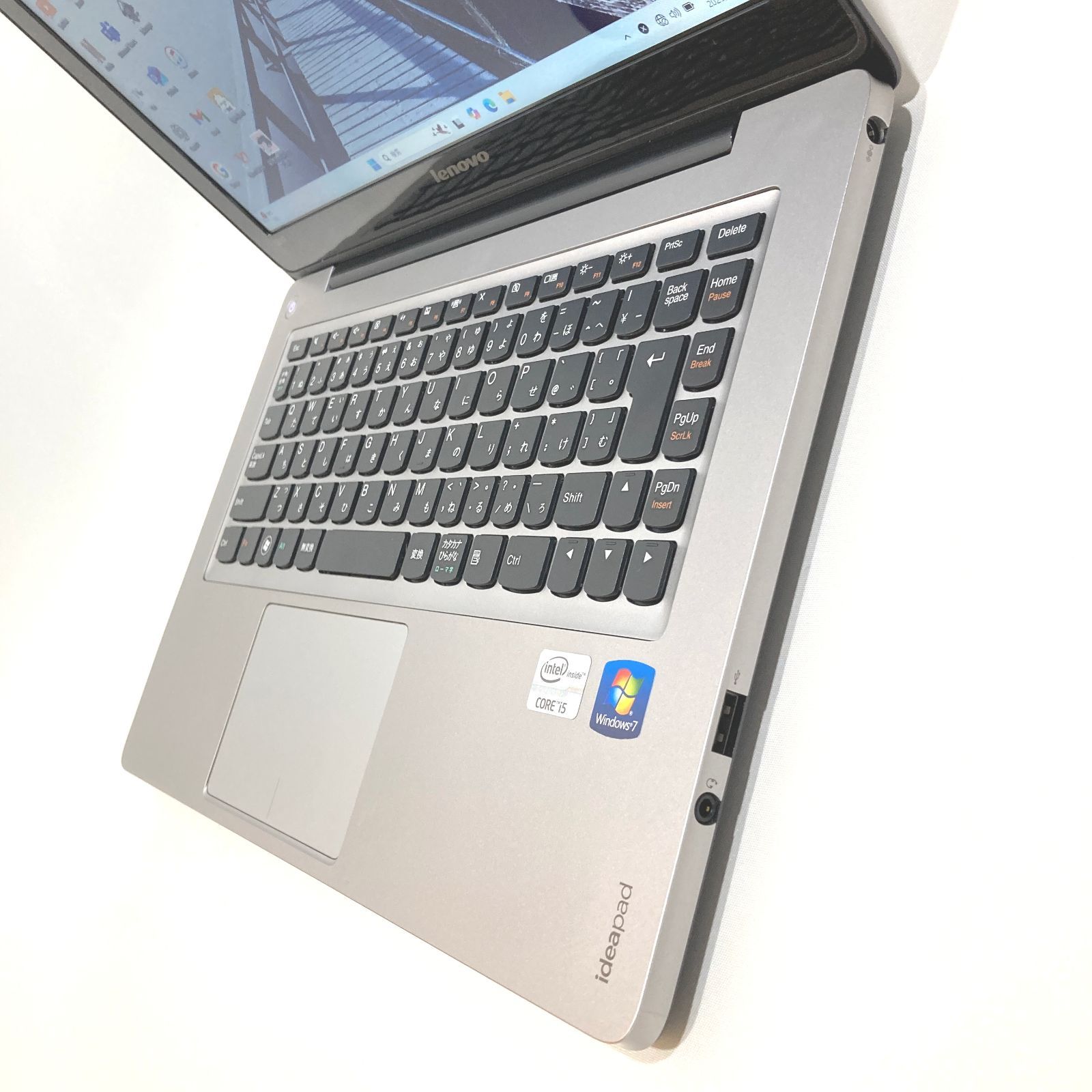 すぐ使えるノートパソコン