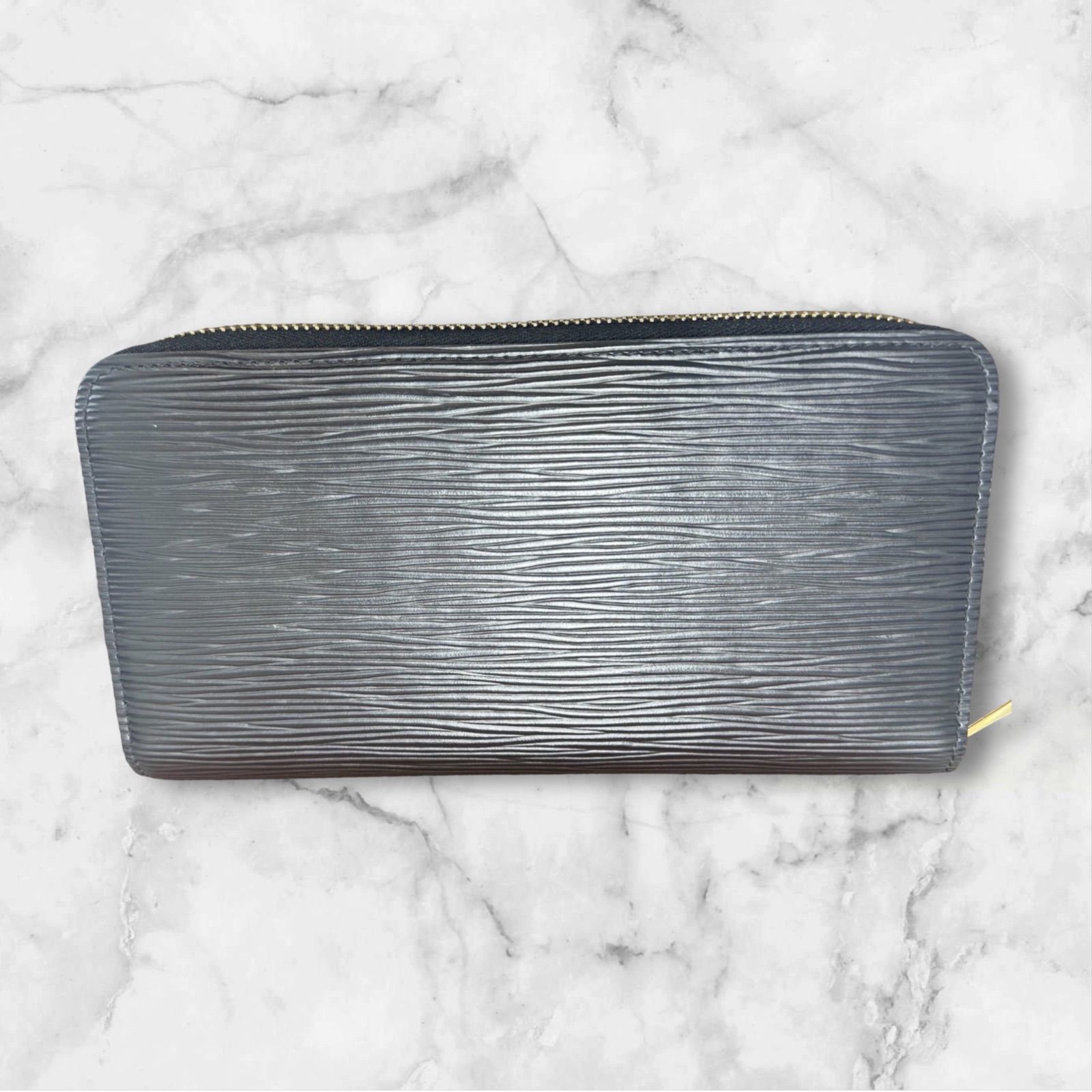 【未使用級】ルイヴィトン　新型IC ジッピーウォレット　エピ　長財布　黒 LOUIS VUITTON ルイ・ヴィトン 長財布 ジッピーウォレット 黒