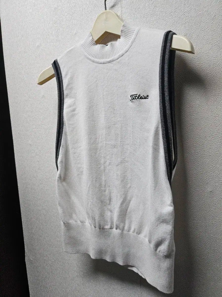Titleist タイトリスト ホワイト ニット ゴルフ ベスト
