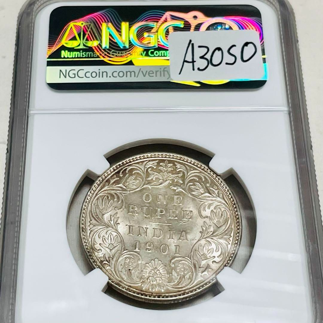 1901年 英領インド ヴィクトリア女王 ルピー銀貨 NGC MS62