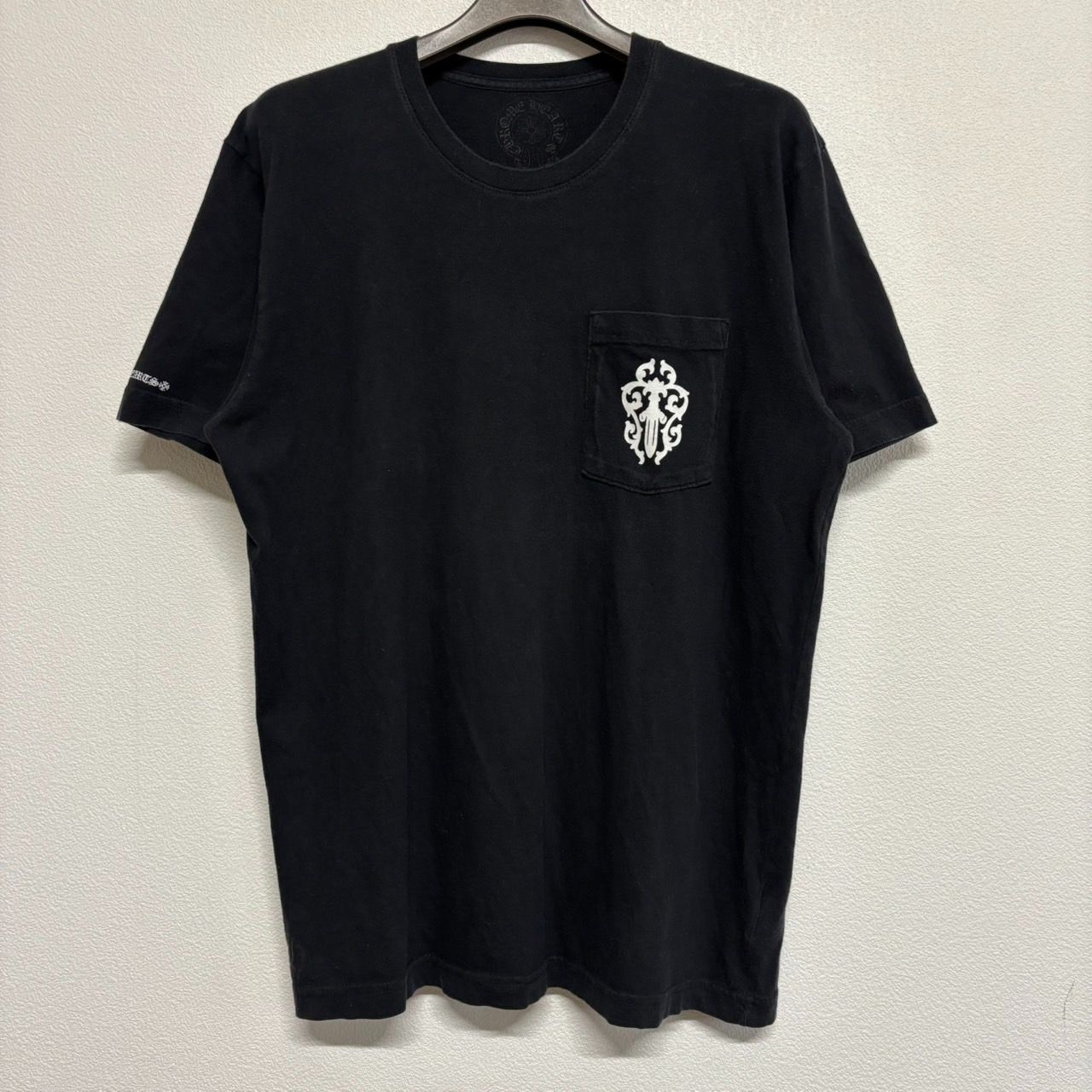新未使用クロムハーツtシャツ 黒ハーフダガー