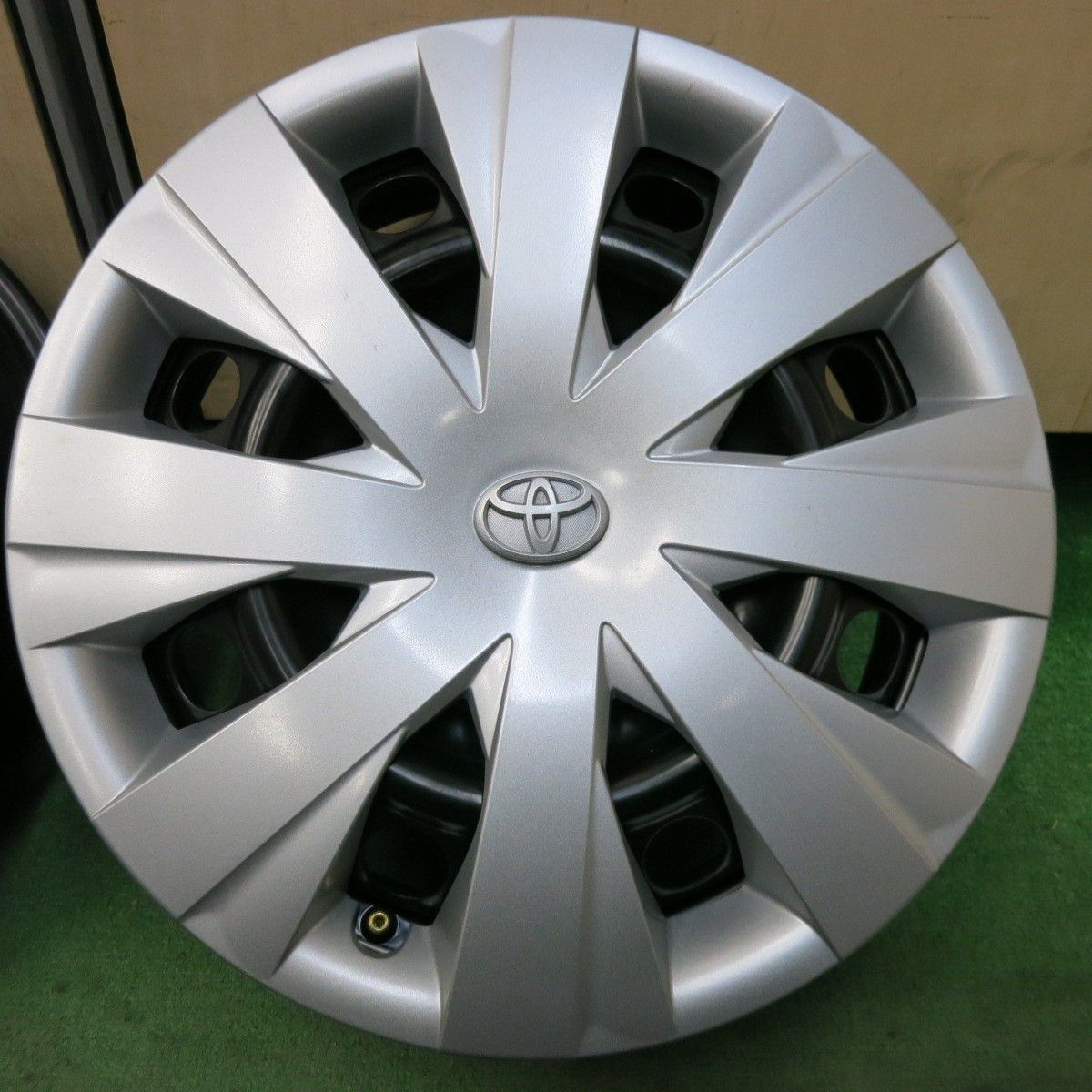 新車外し カローラ フィールダー純正15インチスチールホイール 4本組 ○トヨタ 純正 新車外し 15インチ 5.5J +42位 PCD 100 4H 鉄