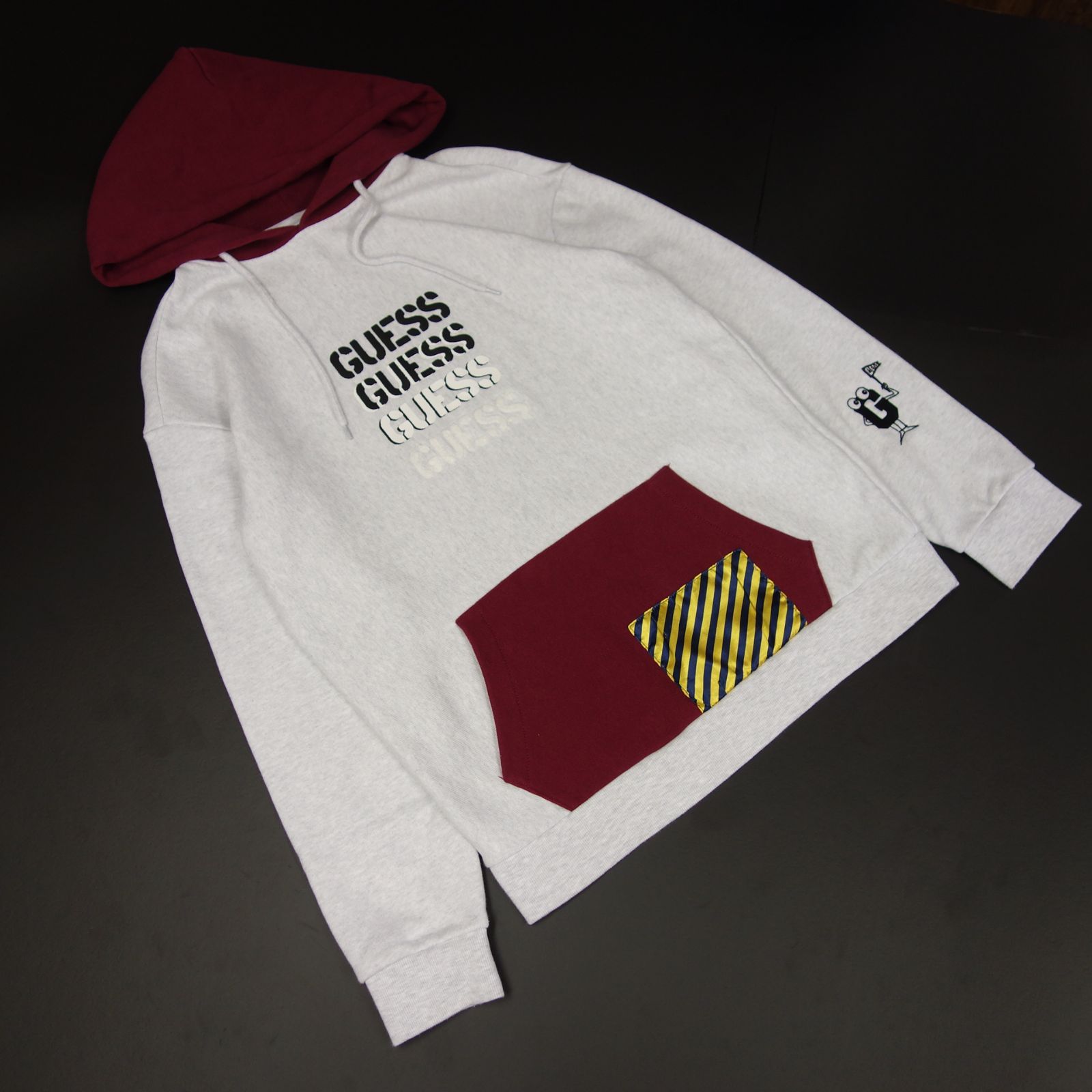 guess generations コラボ パーカー M