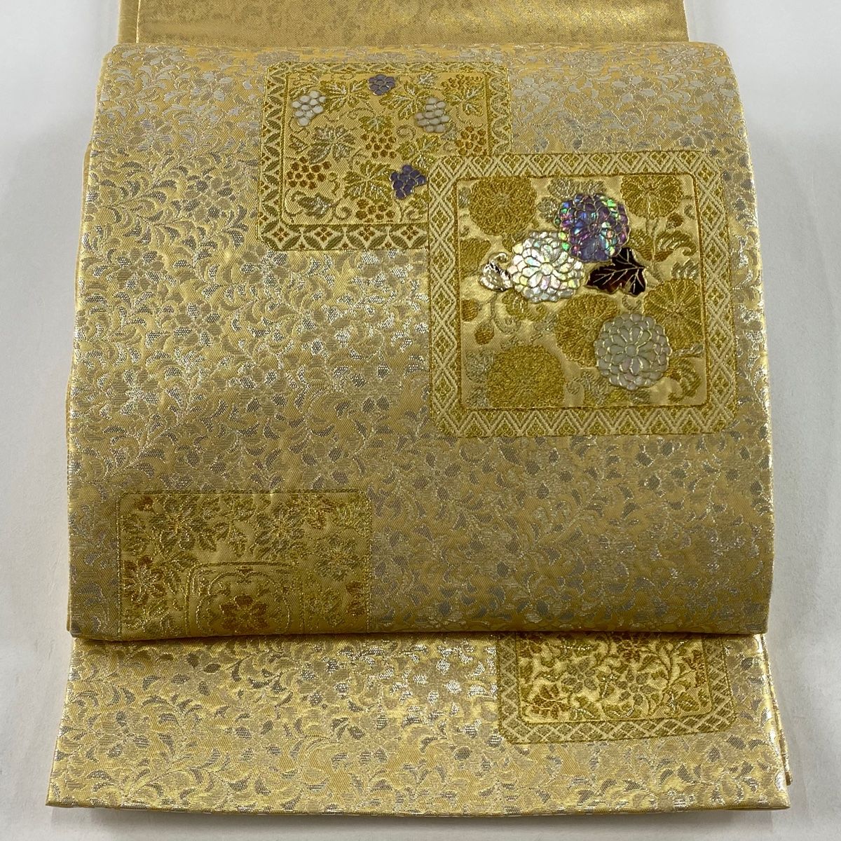 袋帯 秀品 菊 葡萄 金銀糸 螺鈿 金色 お太鼓柄 正絹