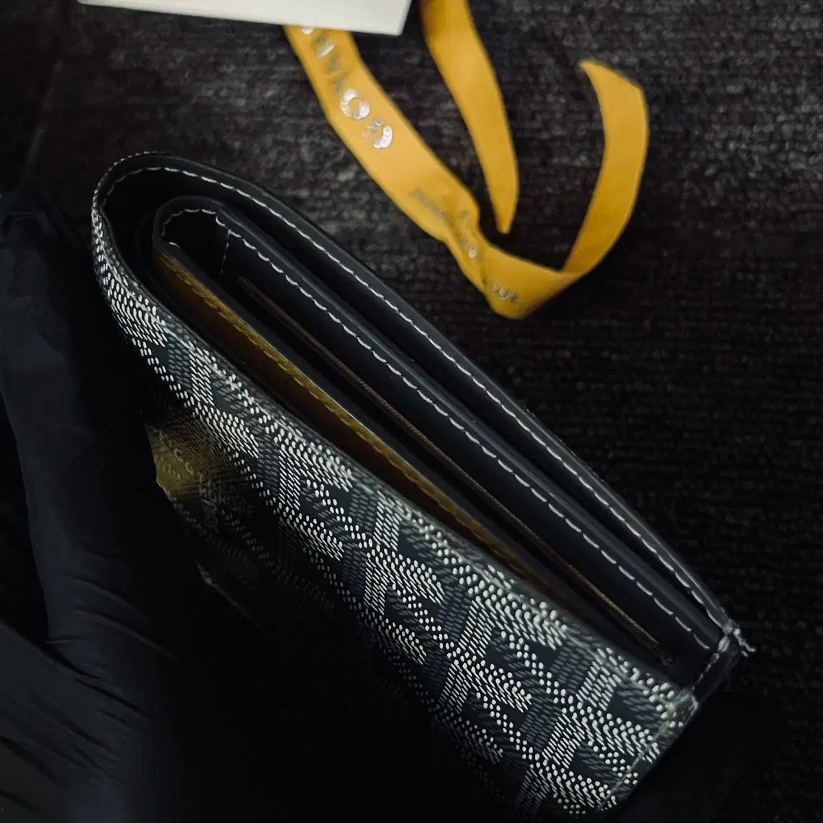 Goyard(ゴヤール) ゴヤール ヴィクトワール 二つ折り財布 グレー