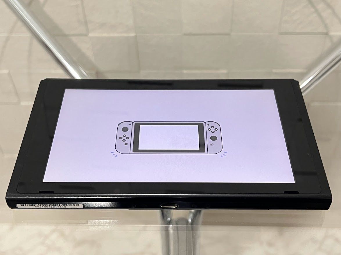 新型モデル/2019年製】Nintendo Switch スイッチ 本体 - メルカリ