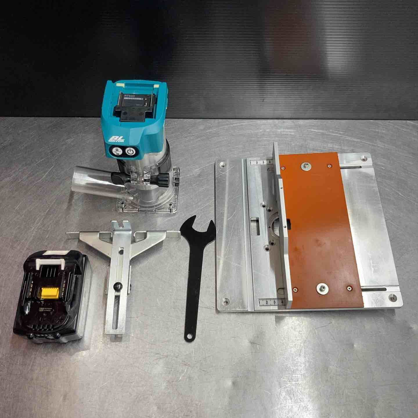 マキタ makita 18V コードレストリマー RT50DZ バッテリー1個付属 東大和店
