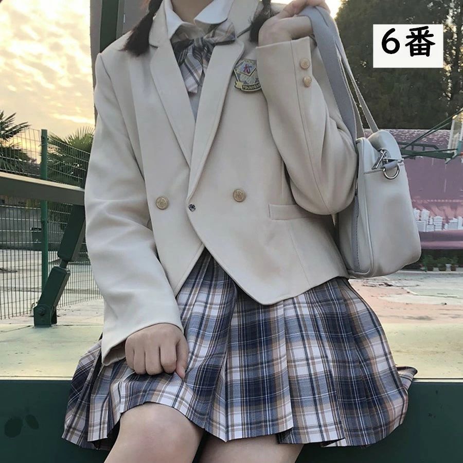 学生服