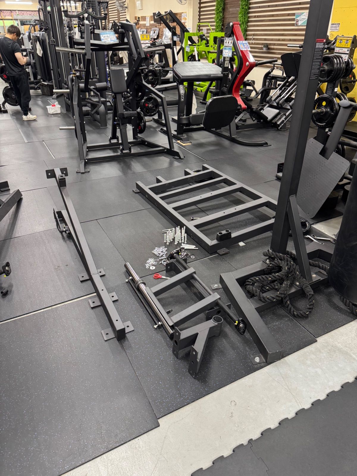 【引き取り】スタンディング　チェストプレス チェストプレス ウエイトマシン 業務用 VST600-S13 ストレングス