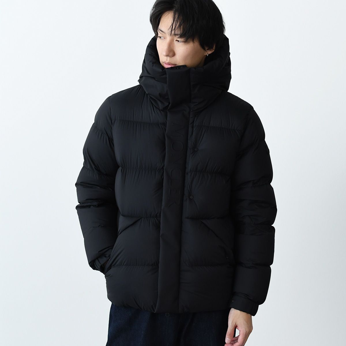 MONCLER MADEIRA ショートダウンジャケット