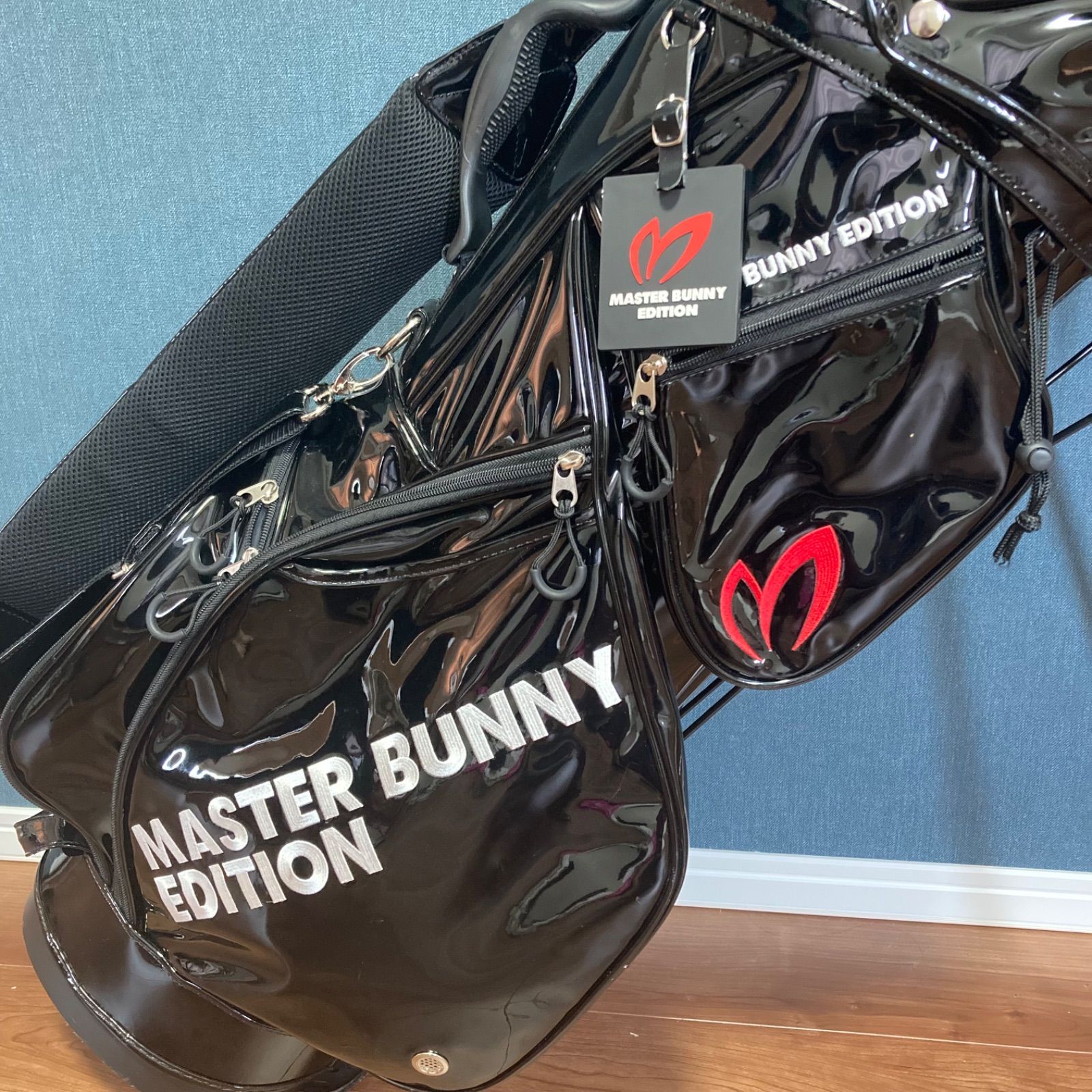 MASTER BUNNY EDITION キャリーバッグ　非売品　　美品 美品】MASTER BUNNY EDITION キャディバッグ - メルカリ