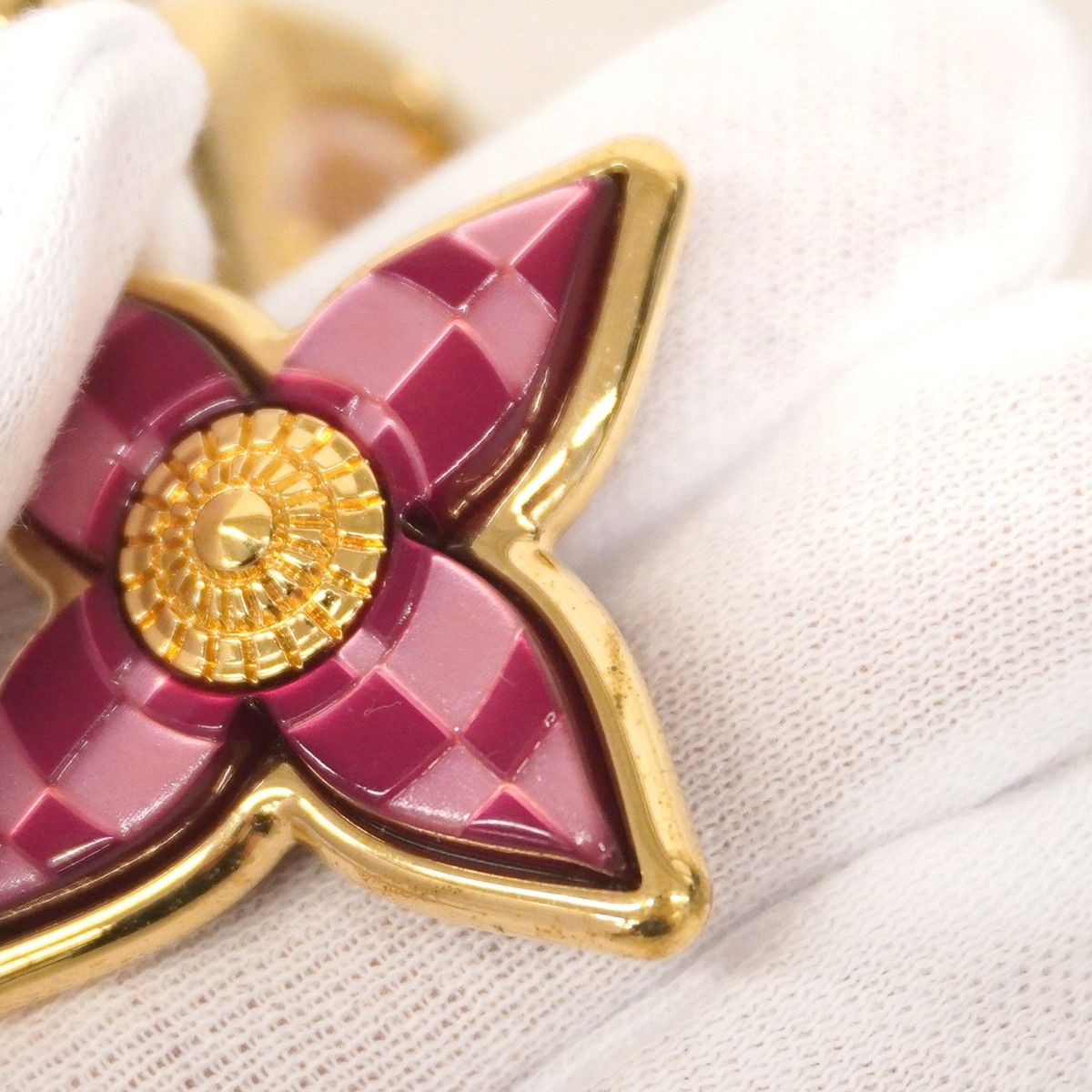 ルイヴィトン チャーム LOUIS VUITTON ビジューサック・モザイク