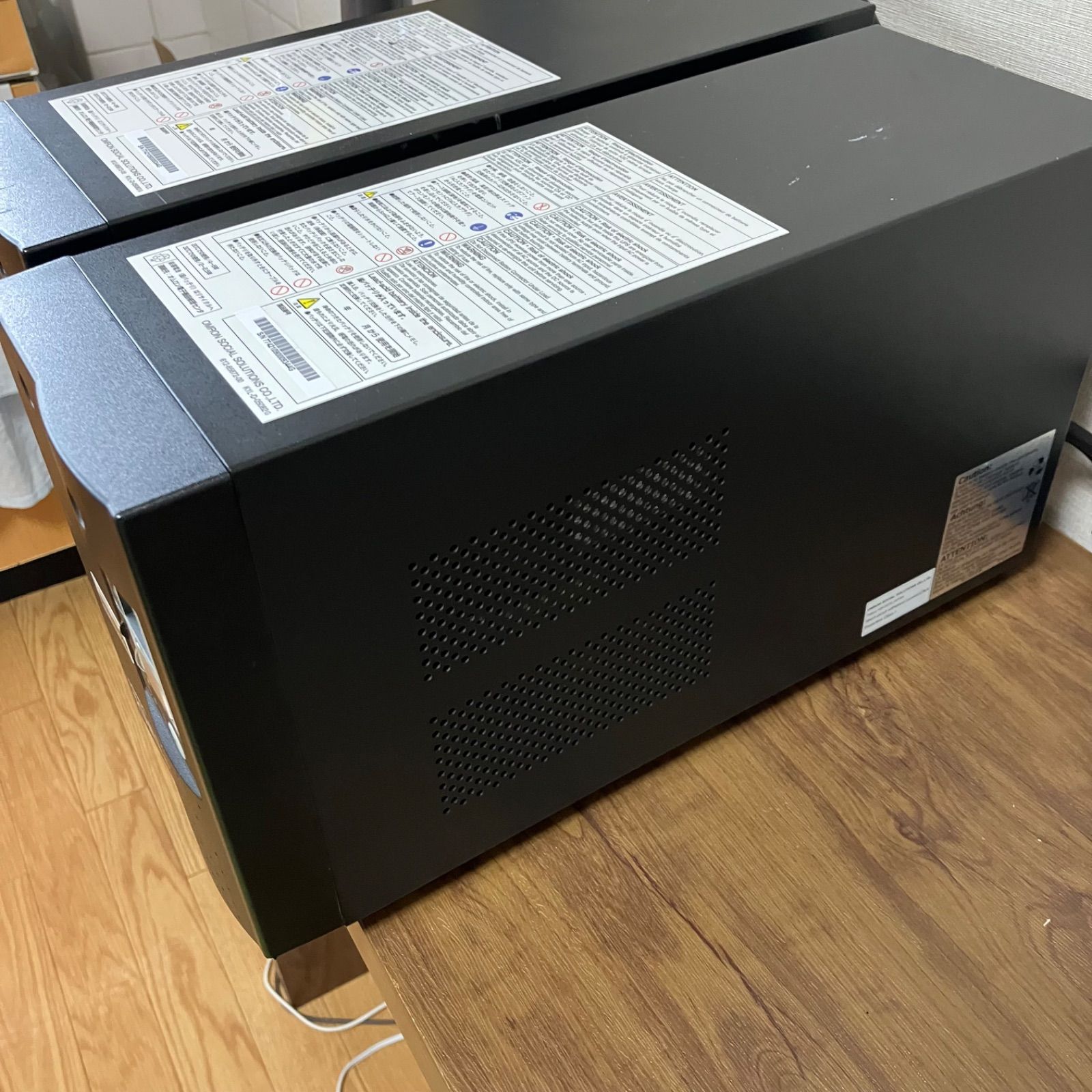2台セット UPS最上位機種 常時インバータ給電方式UPS OMRON POWLI BU 75 SW