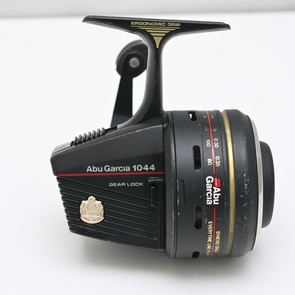 Abu Garcia SYNCRO MATCH 1044 アブガルシア シンクロマッチ クローズドフェイス リール