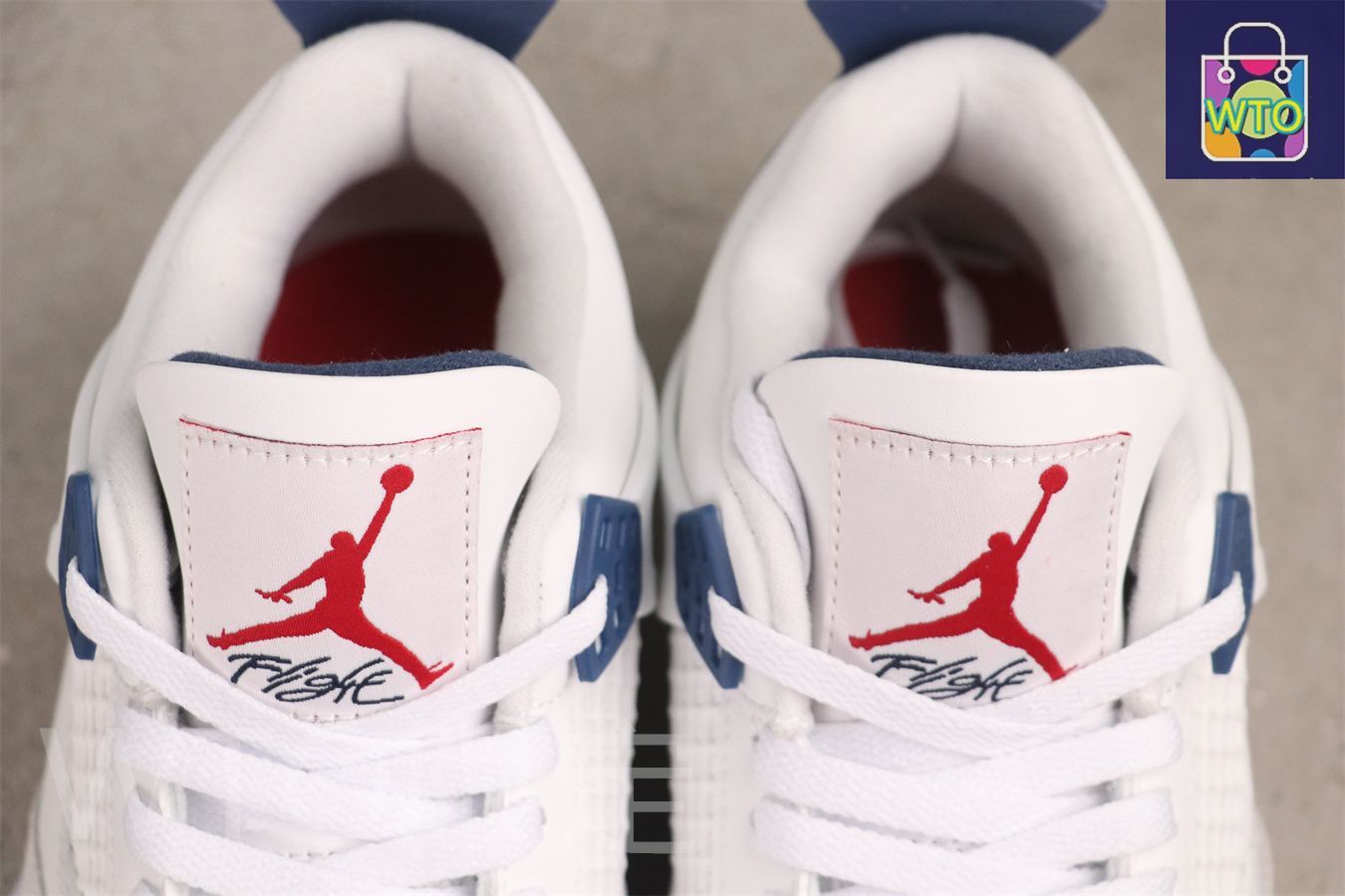 4 エアジョーダン