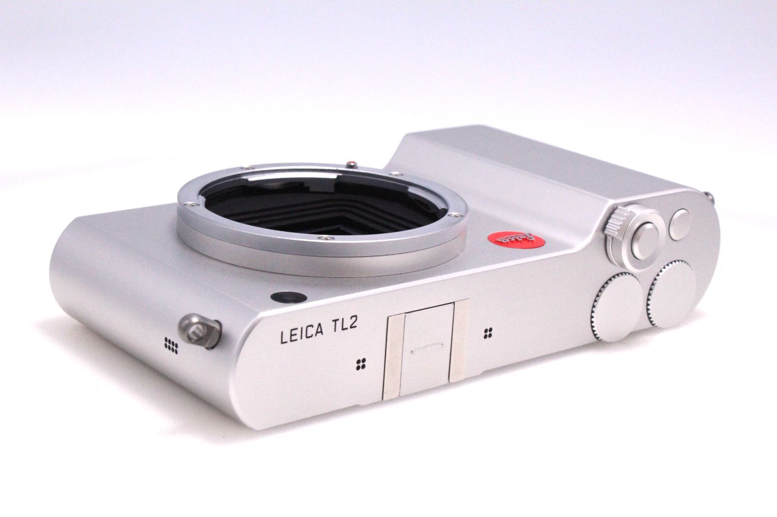 LEICA