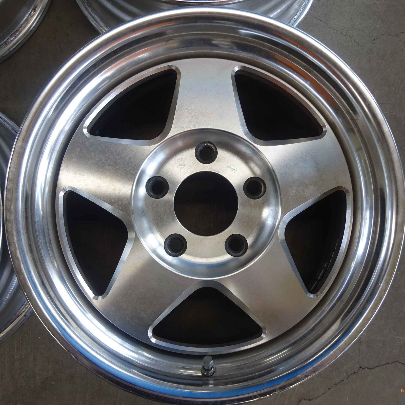 Epsilon Japan 16インチ アルミホイール 4本セット 4本SET 会社宛 送料無料 16×7J Epsilon JAPAN MOZZER アルミ 5穴 PCD