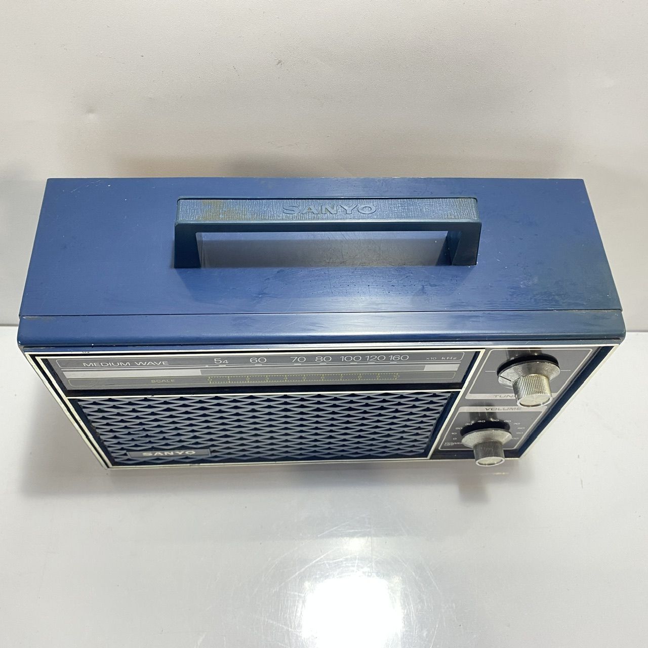 【美品】レトロ　 SANYO 昭和 卓上型ラジオ RL1140 正常に稼働品 美品】レトロ SANYO 昭和 卓上型ラジオ RL1140 正常に稼働品