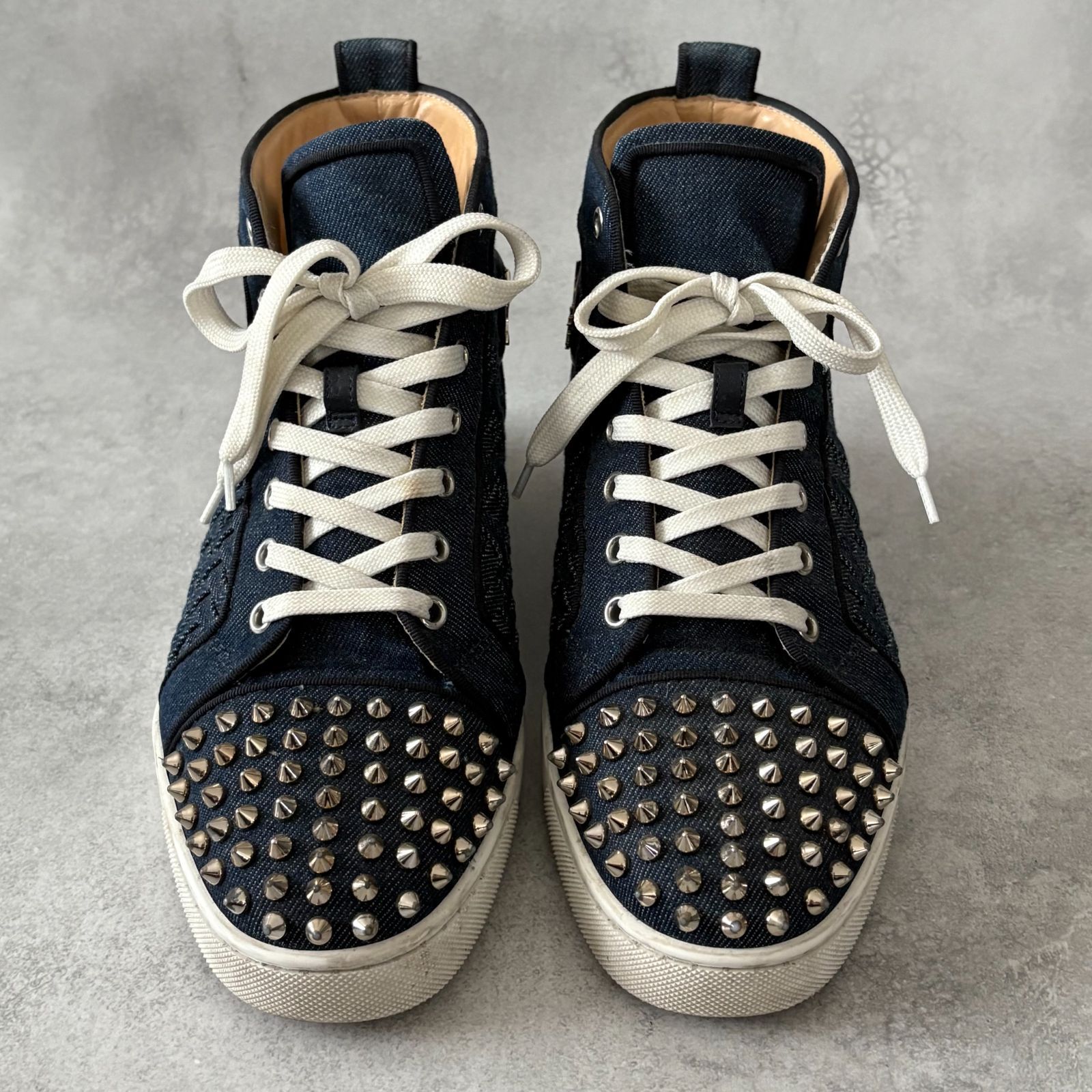 Christian Louboutin クリスチャンルブタン デニムスタッズ イントレ