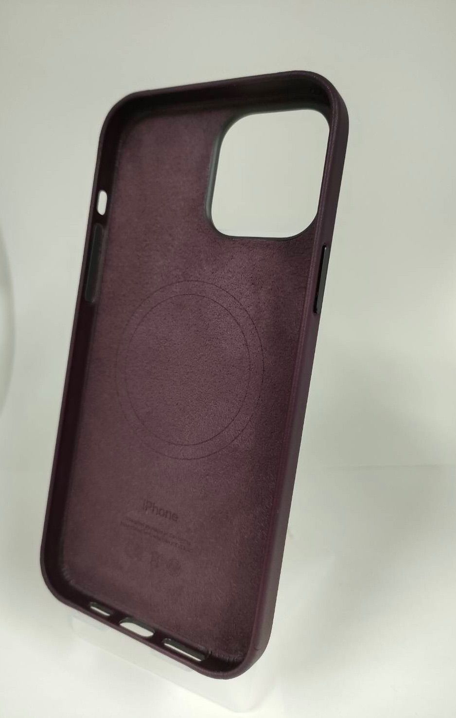 【新品】純正 iPhone 13 Pro レザーケース・ダークチェリー① iPhone 13 Pro Apple アップル 純正 レザーケース・ダーク