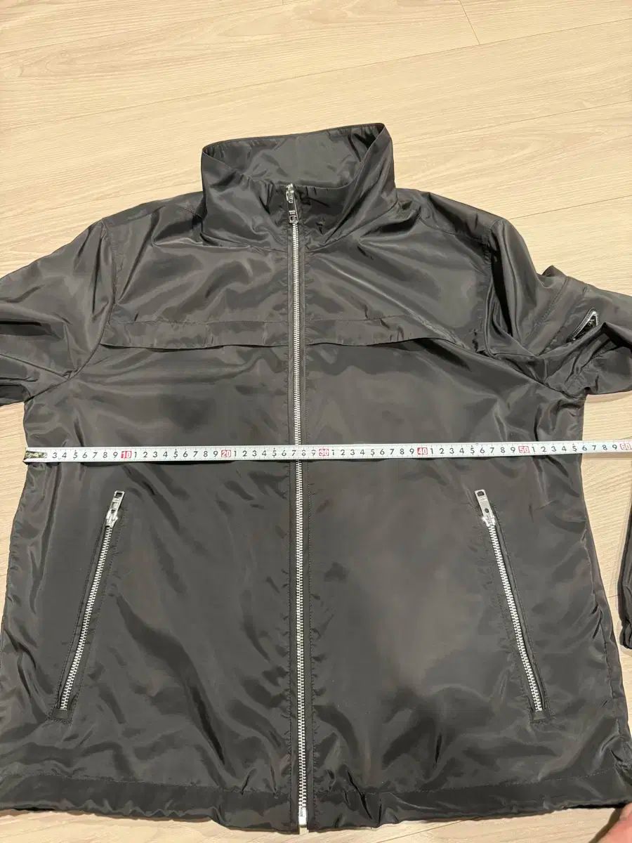 PRADA(プラダ) ウインドブレーカー （ 50 ） 正規品 - メルカリ