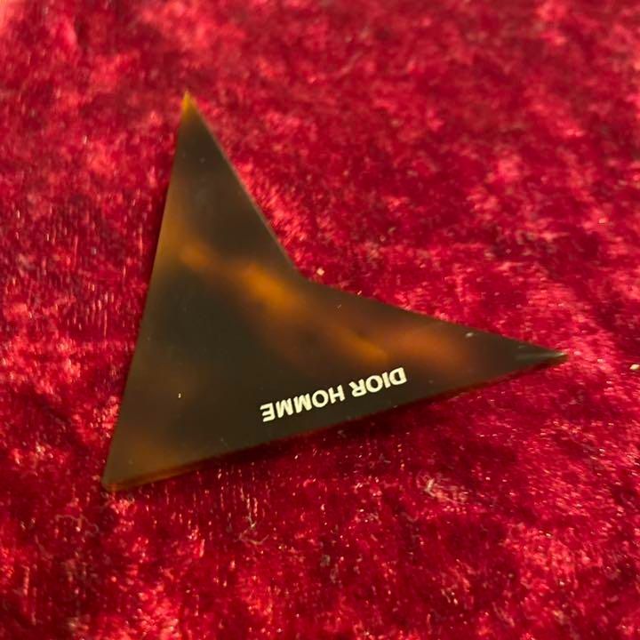 DIOR HOMME ディオールオム ベッコウ調 ブローチ ディオール アクセサリー