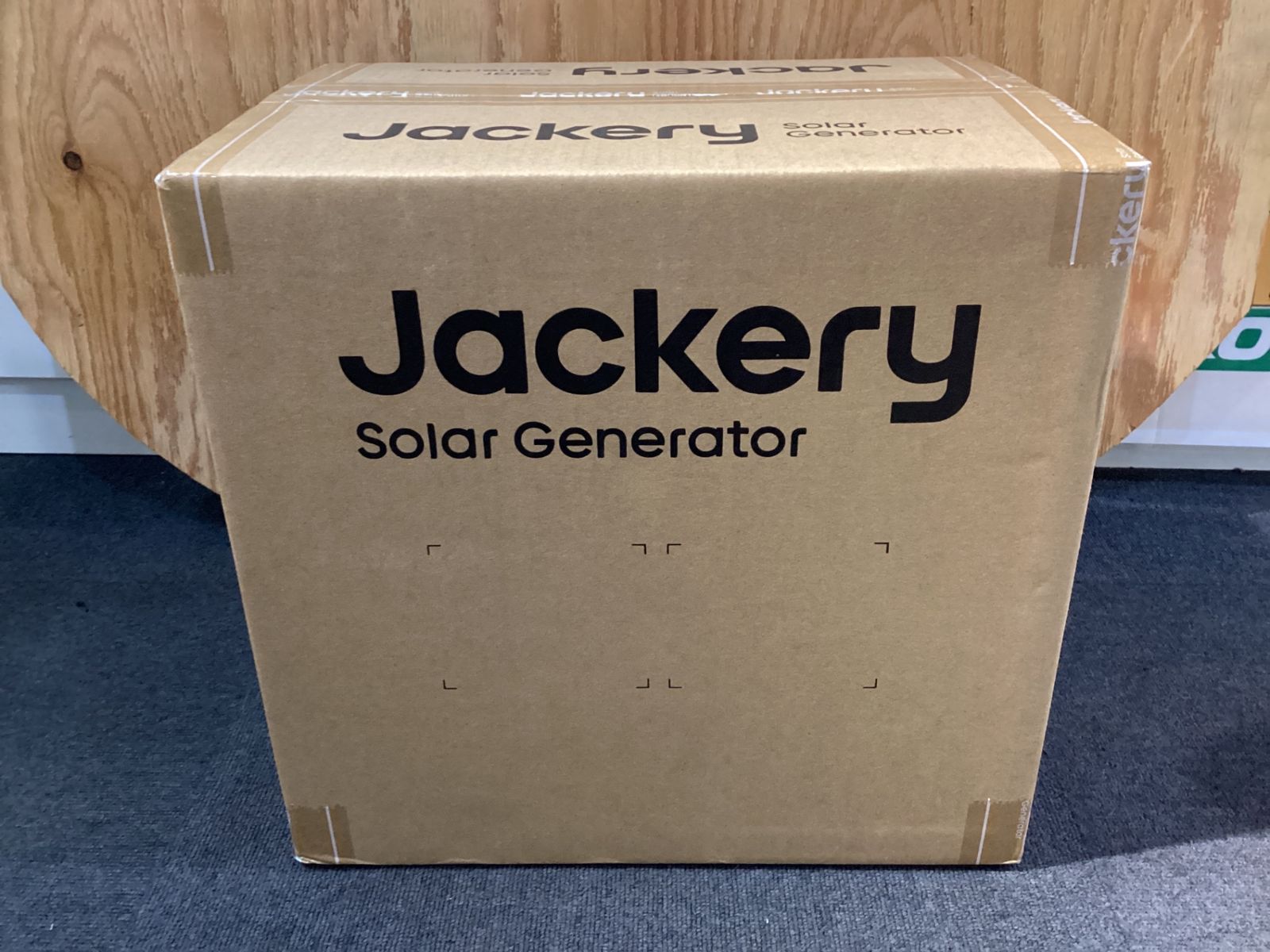 Jackry JE-900A-CP-JS-100F ポータブル電源900 ソーラーパネル SolarSaga100セット ケ-183