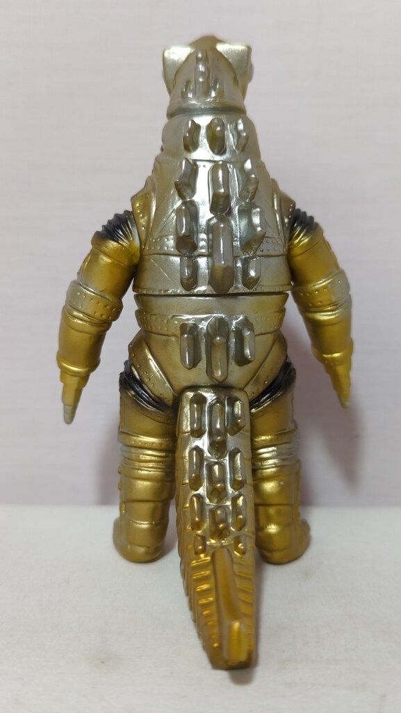 CCP メカゴジラ　1974 ゴールド　ミドルサイ　　新品未開封 ccp ミドルサイズシリーズEX メカゴジラ(1974)ゴールドVer
