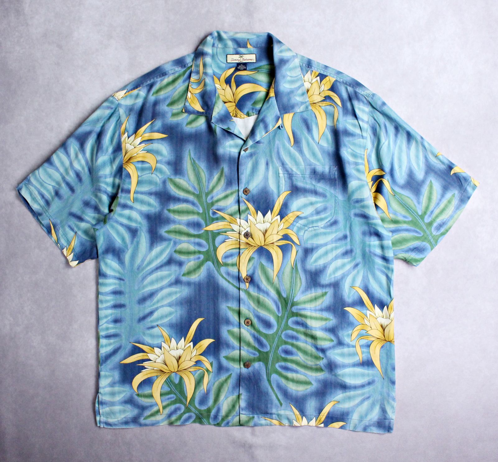 TommyBahama トミーバハマ 高級 シルク リネン 麻 ココナッツボタン 開襟 オープンカラー 半袖 アロハシャツ XL 夏 (B0051614) Tommy Bahama トミーバハマ バイク刺繍 シルク アロハシャツS31b