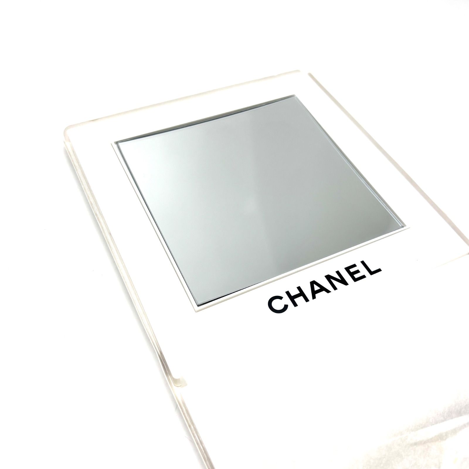 スタンドミラー