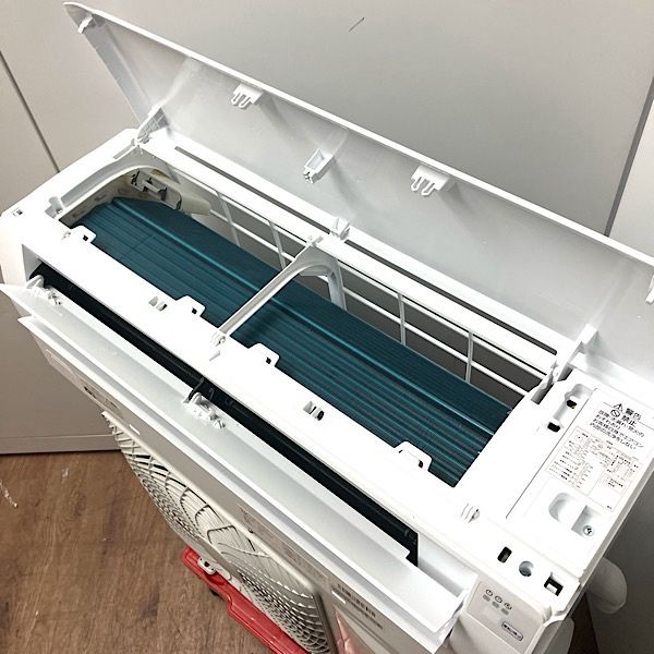 【中古】ヤマダオリジナルRIAIR エアコン14畳用2021年製）室内機・室外機 6年保証付】リエア エアコン 14畳 冷暖房中に換気 猛暑に強い