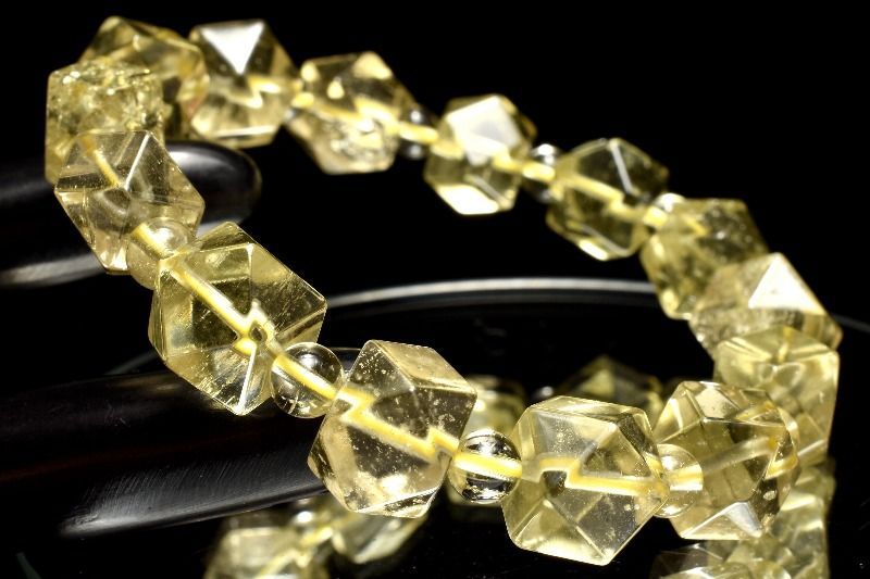 １点物 AAA透明 リビアの宝石 リビアングラス 9-10 丸玉5 mm キューブ多面カット ブレスレット パワーストーン 天然石 _MA9140